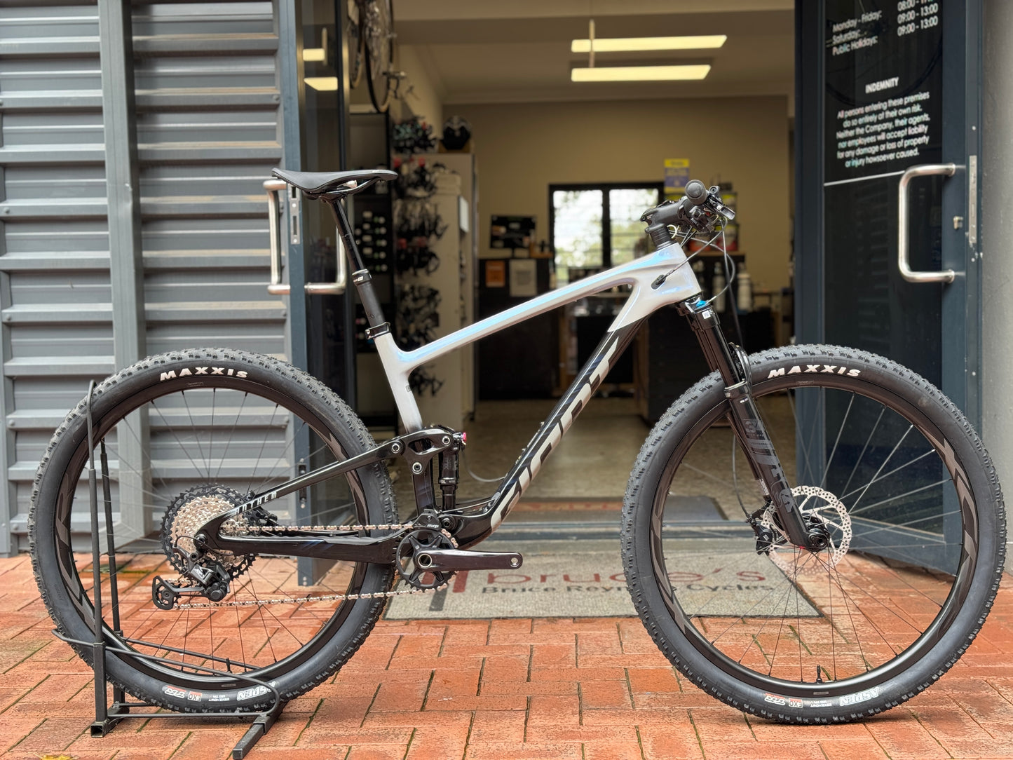 Giant Anthem Advanced 2 (2025)