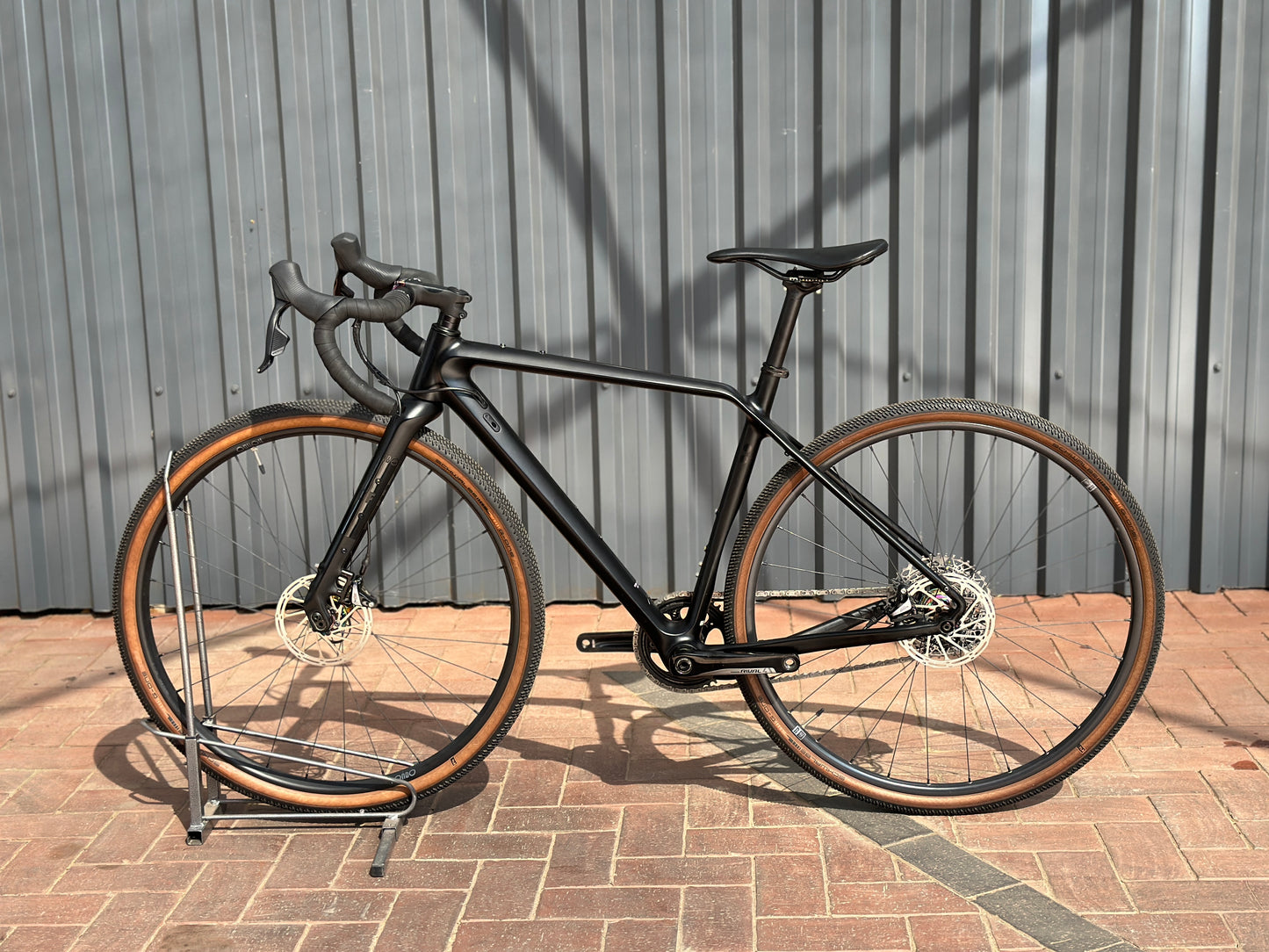 Rondo Ruut CF Rival AXS Gravel Bike (pre-owned)
