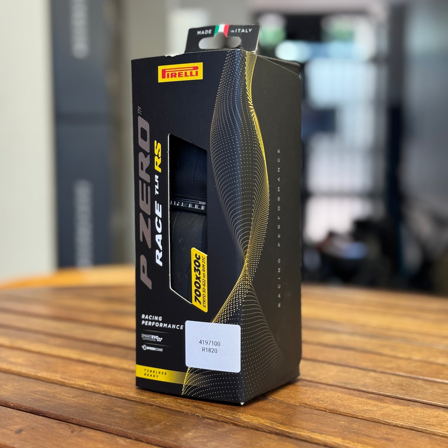 Pirelli P Zero Race TLR RS Road Tyre