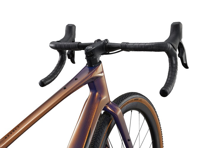 Giant Revolt Advanced Pro 1 (2025)