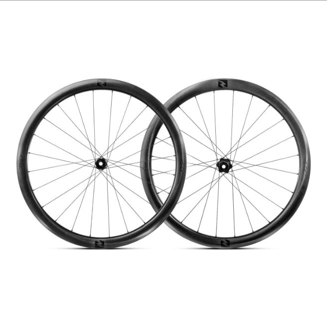 Carbon wheelset 700c disc on sale