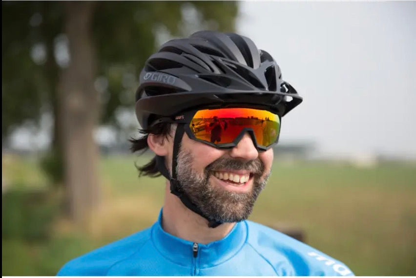 Giro Artex MIPS Helmet