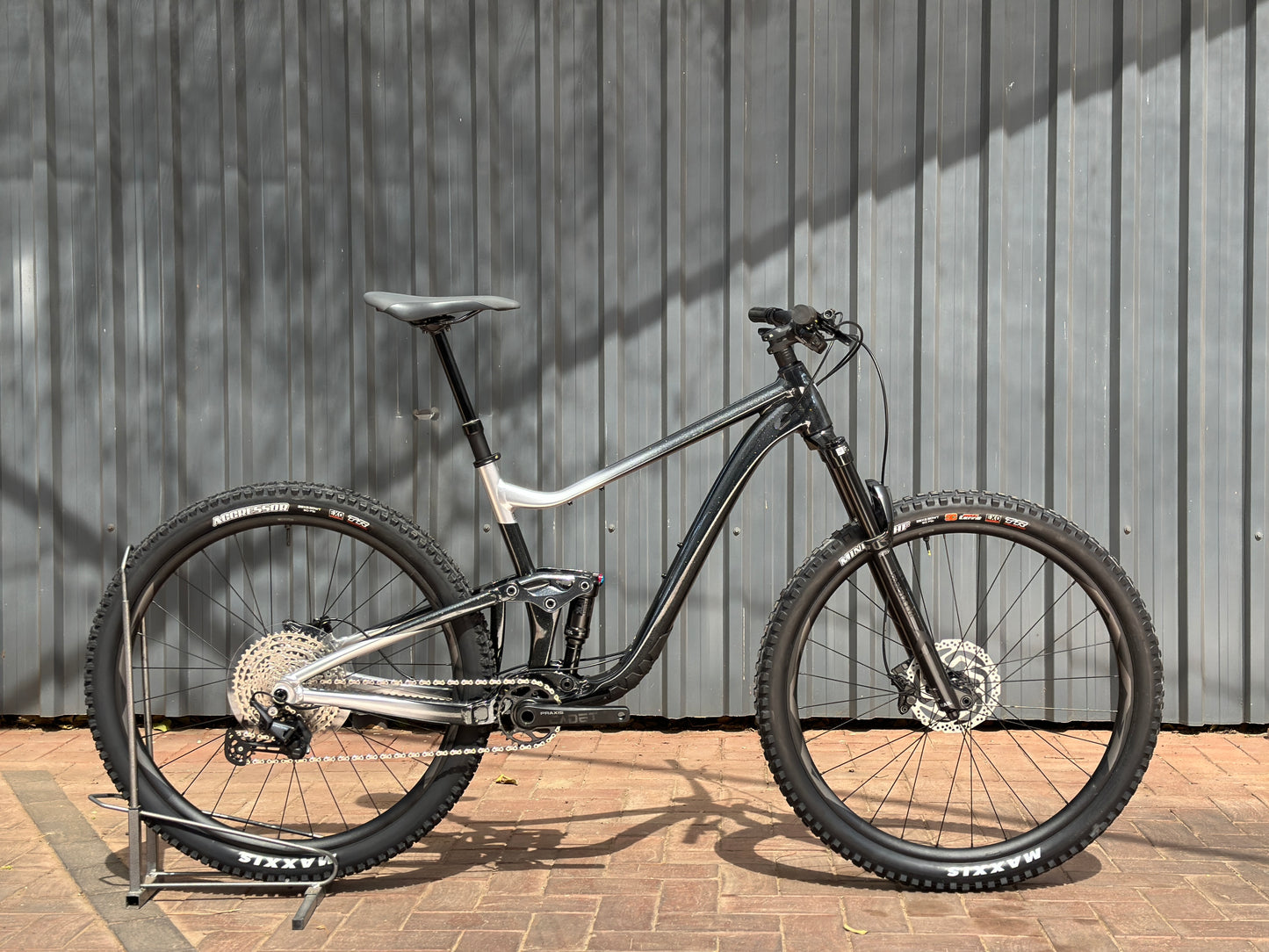 Giant Trance 2 29er (2024)