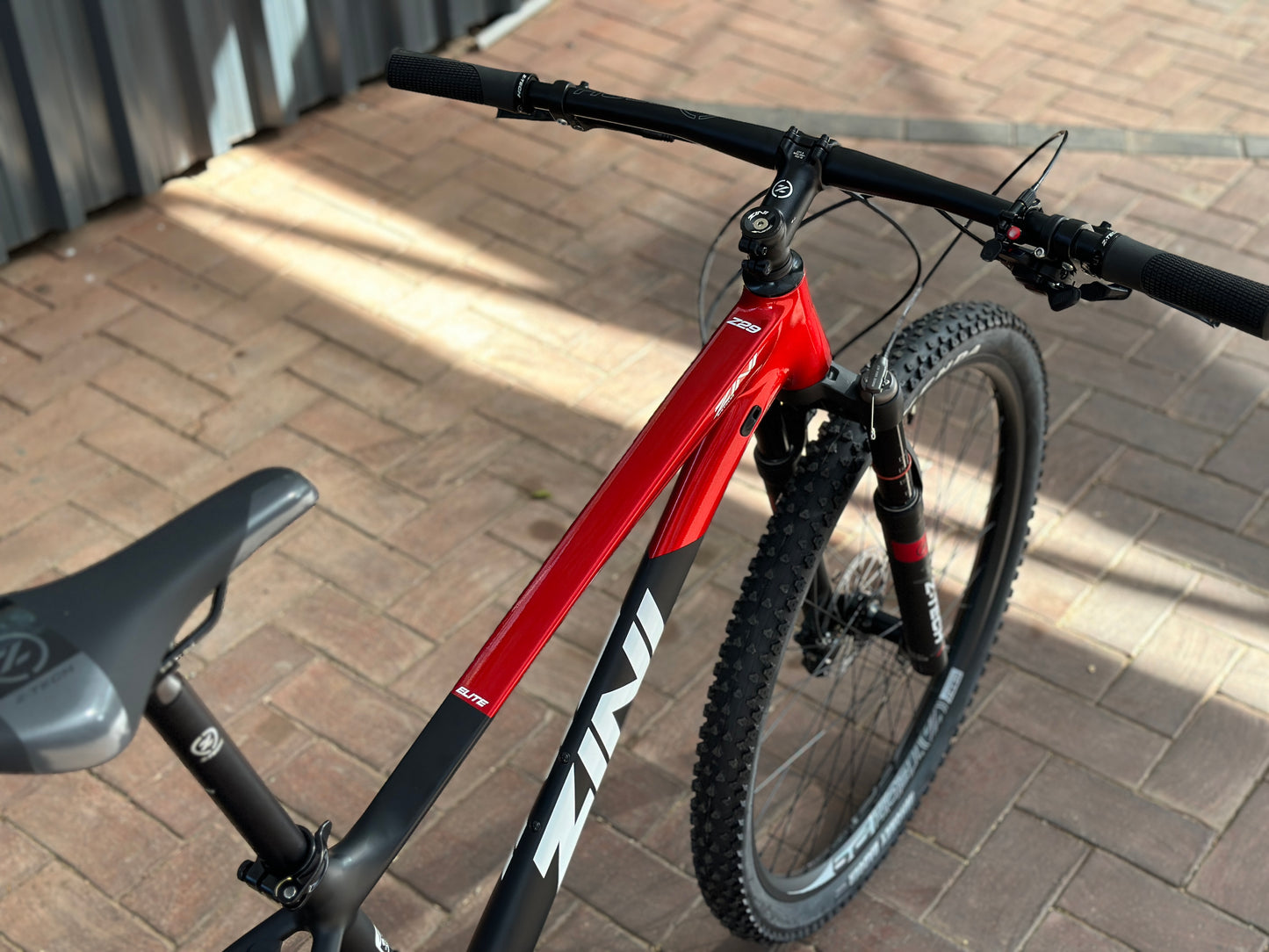 Zini Z29 Elite 29er Hardtail