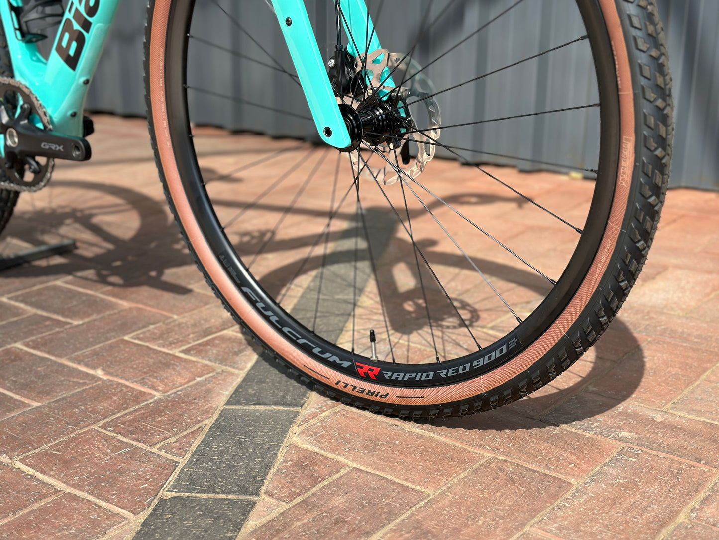 Bianchi Arcadex Comp Carbon (2024)