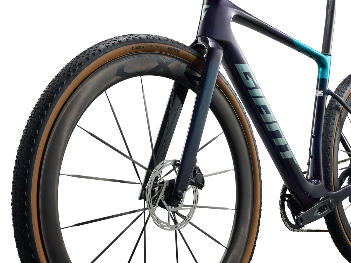 Giant Revolt Advanced SL2 AXS (2027)