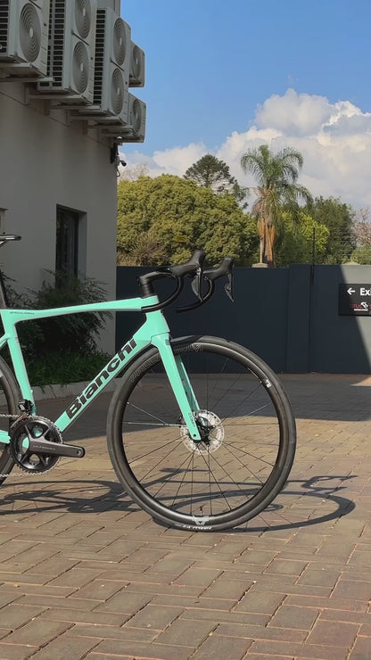 Bianchi Specialissima Comp Ultegra (2024)